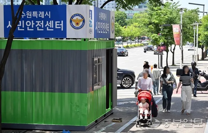 성범죄자가 옆집에 이사 왔다 — 거주지 제한은 해답이 될 수 있는가
